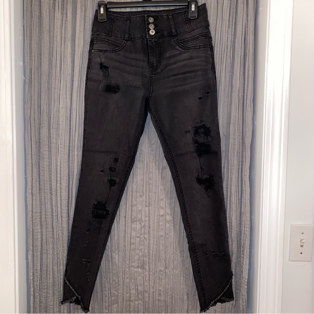 Black Skinny Jeans